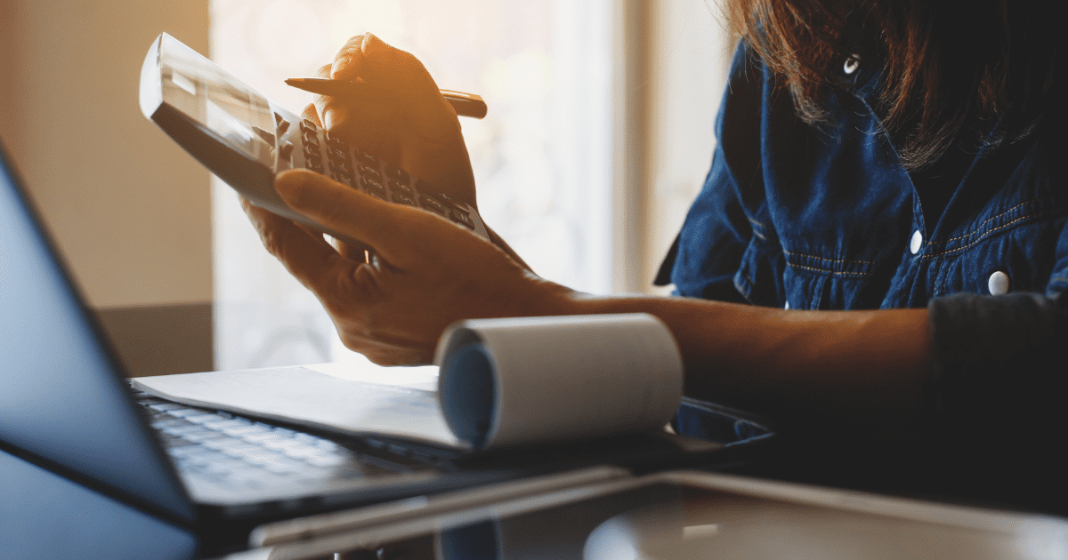 How to Stop Living Paycheck to Paycheck